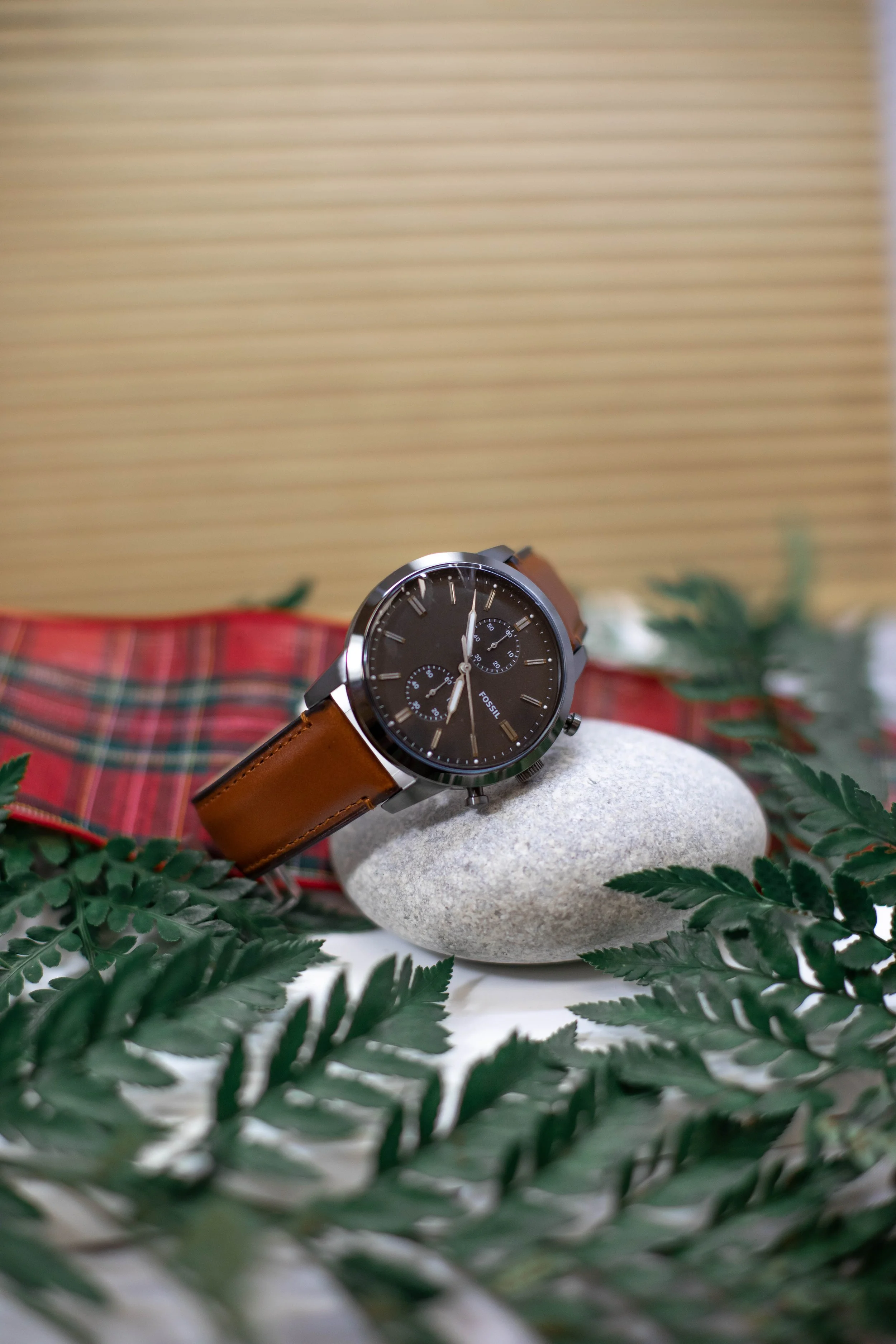 Neutra chronograph sales amber leather watch